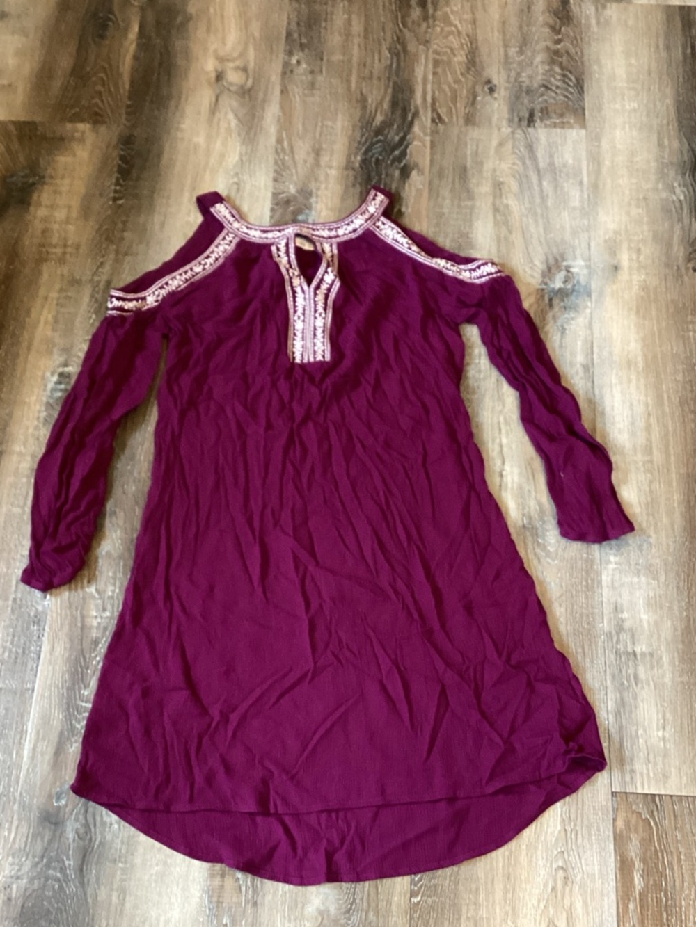 Time and Tru Burgundy Cold-Shoulder Embroidered Dress